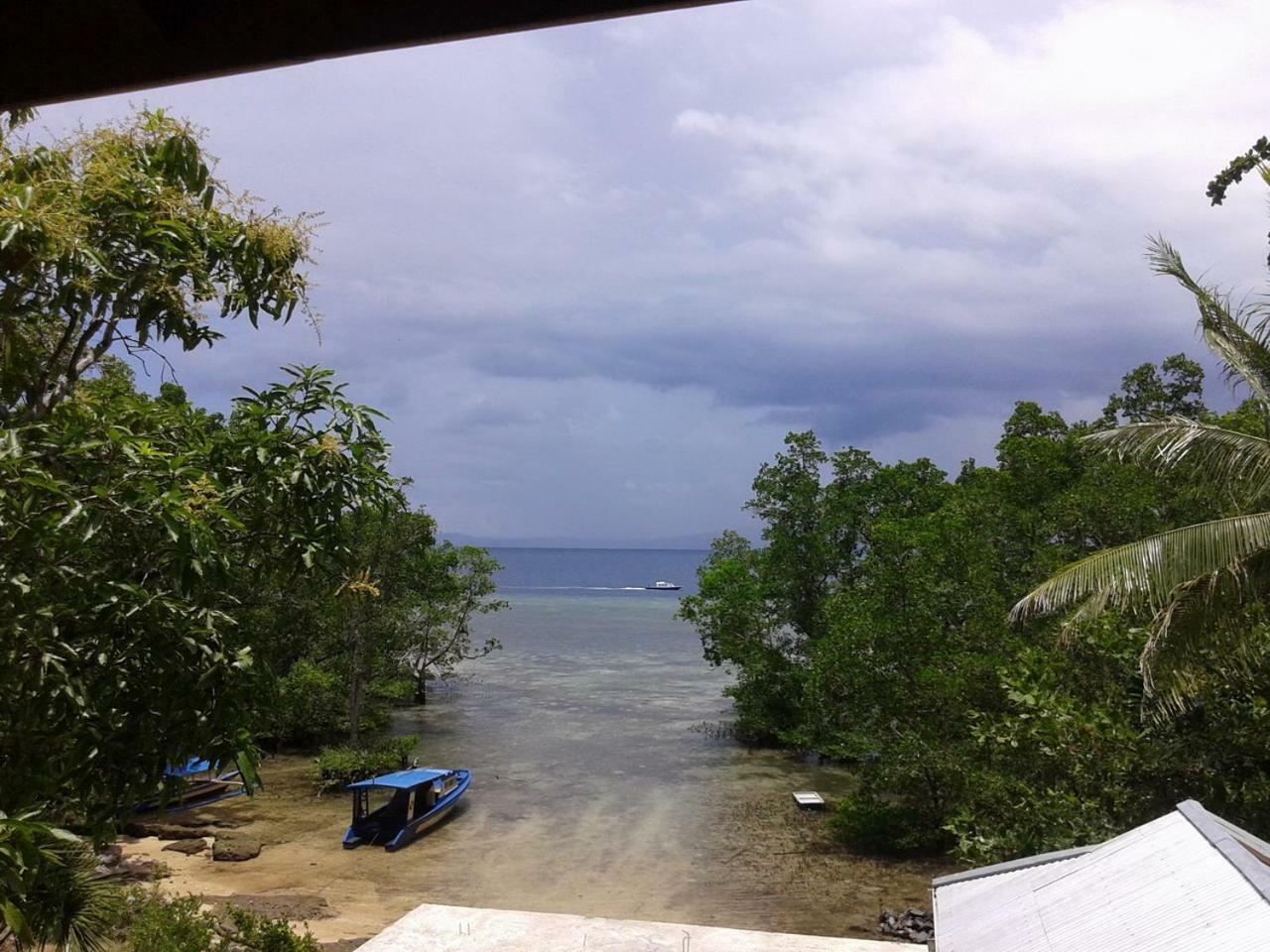 Bunaken Sea Garden Resort Exterior foto
